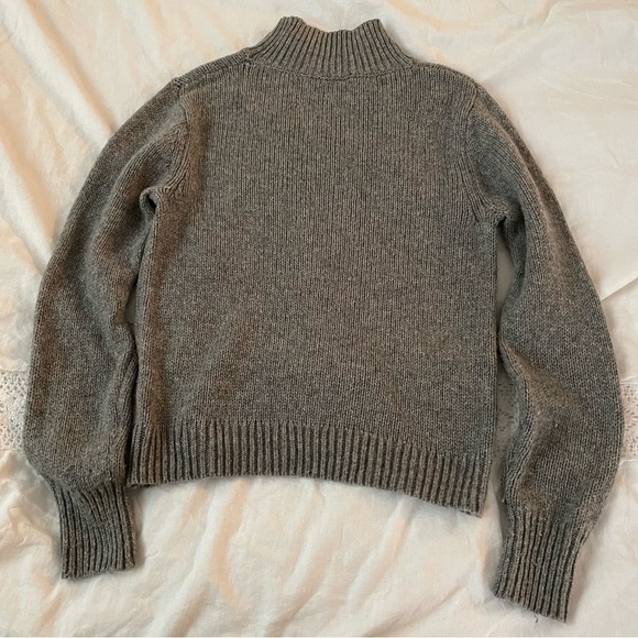 Brandy Melville Cropped Sweater Mock Neck Gray Wool Blend Chunky Knit Winter - Picture 5 of 7